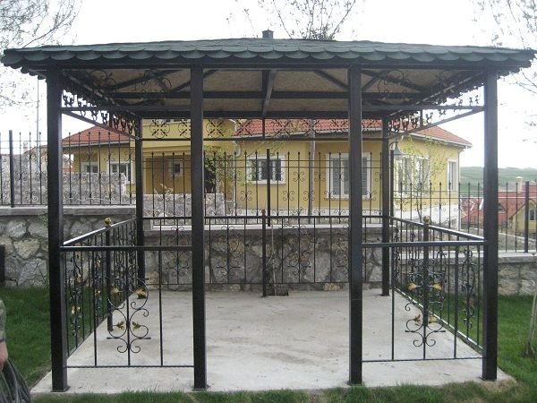 Çelik konstrüksiyon çardak