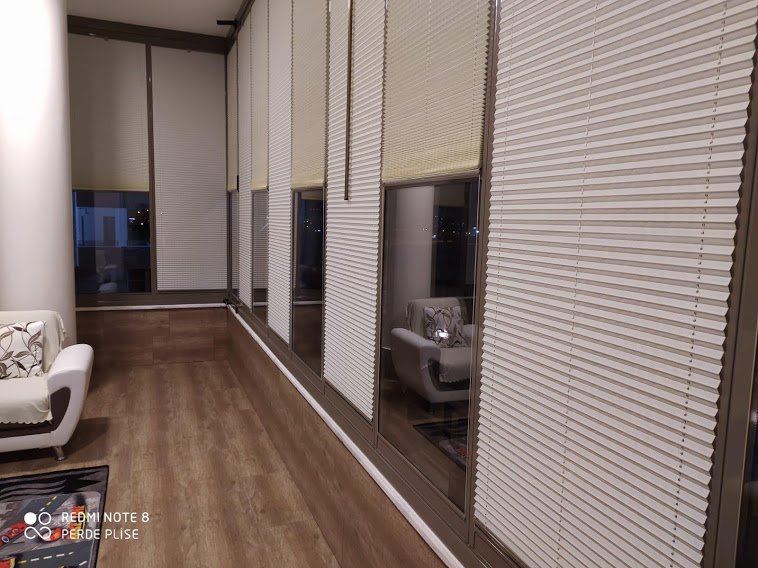 Katlanır cam balkon perdesi